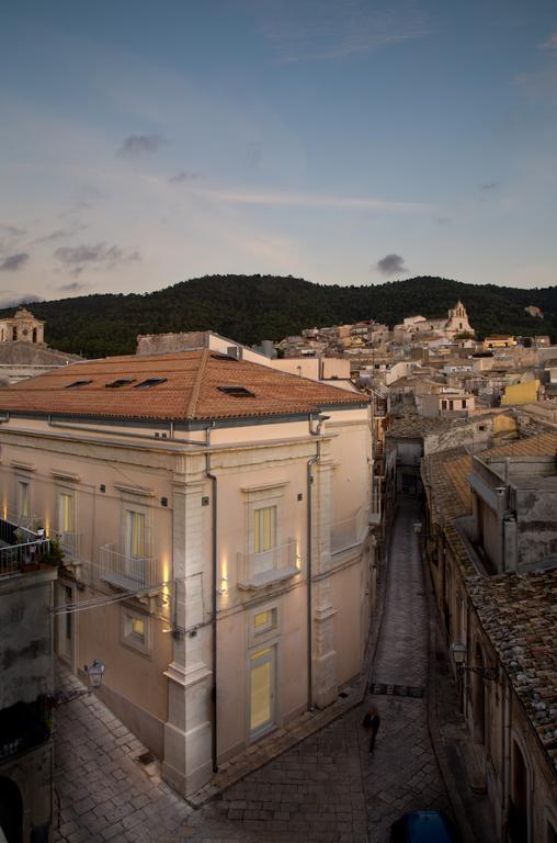 Casa Majore Apartment Chiaramonte Gulfi Exterior photo